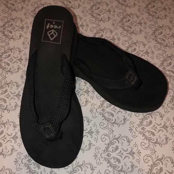 reef platform flip flops